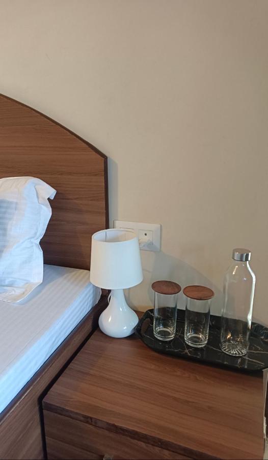 Aditya Homestay Bir-Billing Surrounded By Mountains Bagian luar foto